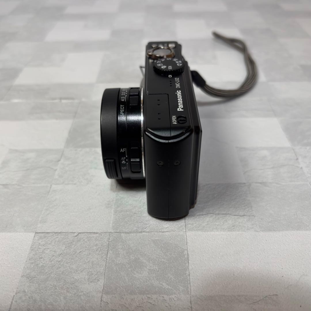 M1143 Panasonic LUMIX DMC LX 2 デジタル カメラ 概要 デジタル