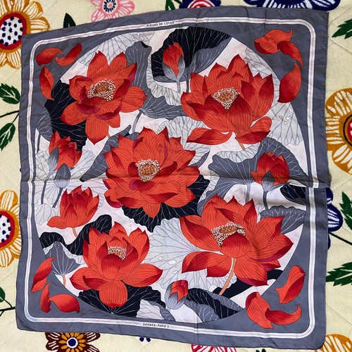 Authentic Hermès Fleurs de Lotus Silk Scarf Gray Red Carré 90