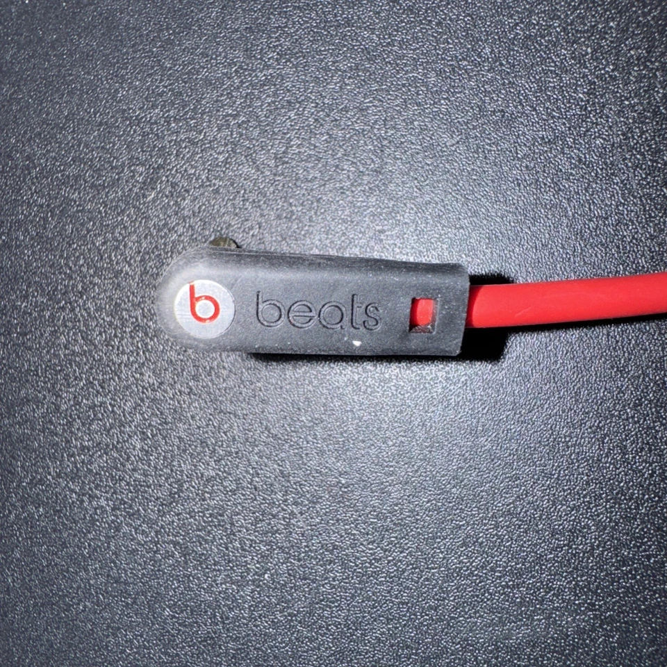 Genuine OEM Beats By Dr. Dre 3.5mm/AUX Cable | Red Gold-Plated (Used, Like New) - Image 3 of 4