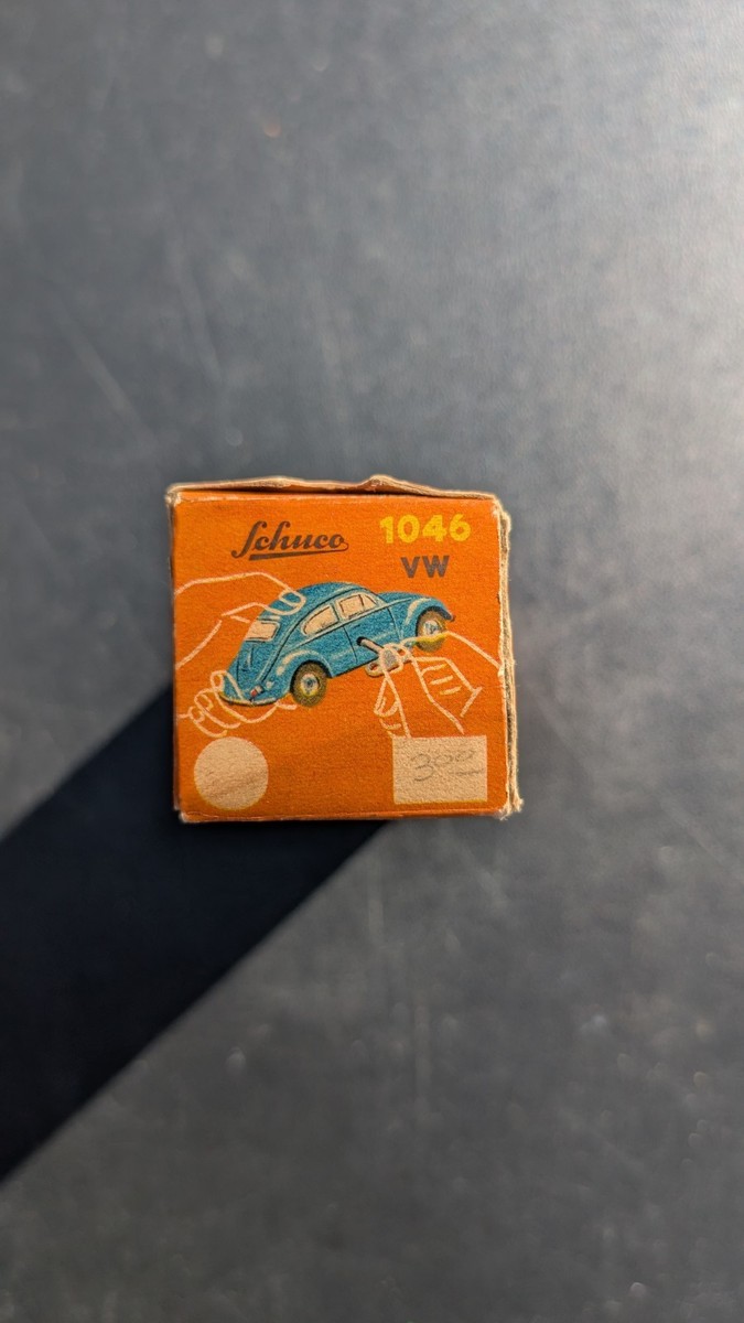 Schuco Micro Racer - VW Coccinelle 1/45 Deutsche Post - NEUF (stock Ancien)