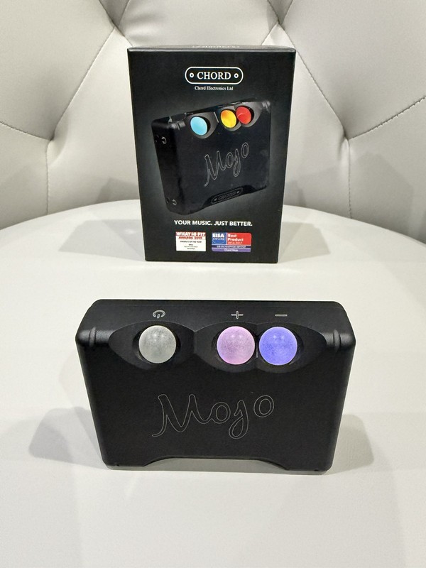 EXCELLENT Condition - CHORD MOJO Headphone Amplifier