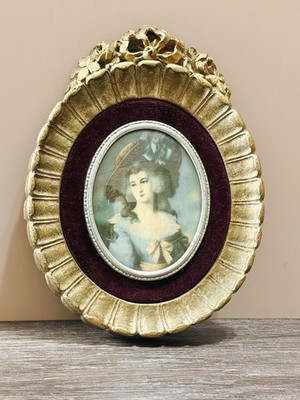 Vintage Lady Sheffield Gainsborough Oval Ornate Gilt Frame Cameo Creation 7 x5.5