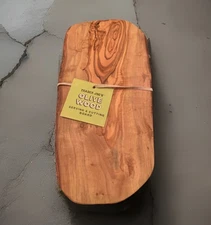 New TRADER JOE'S Olive Wood Cutting Board Charcuterie Cheese Tray Limited Time