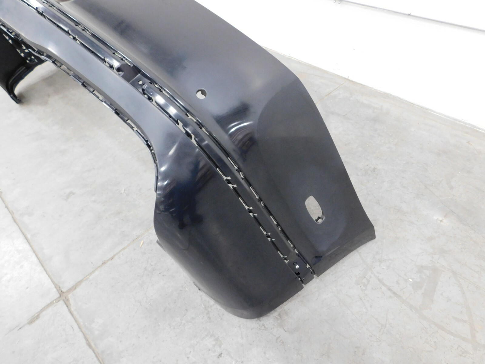 12 13 14 15 Bentley Continental GT GTC Rear Bumper Cover #3 #0007 Q8-4