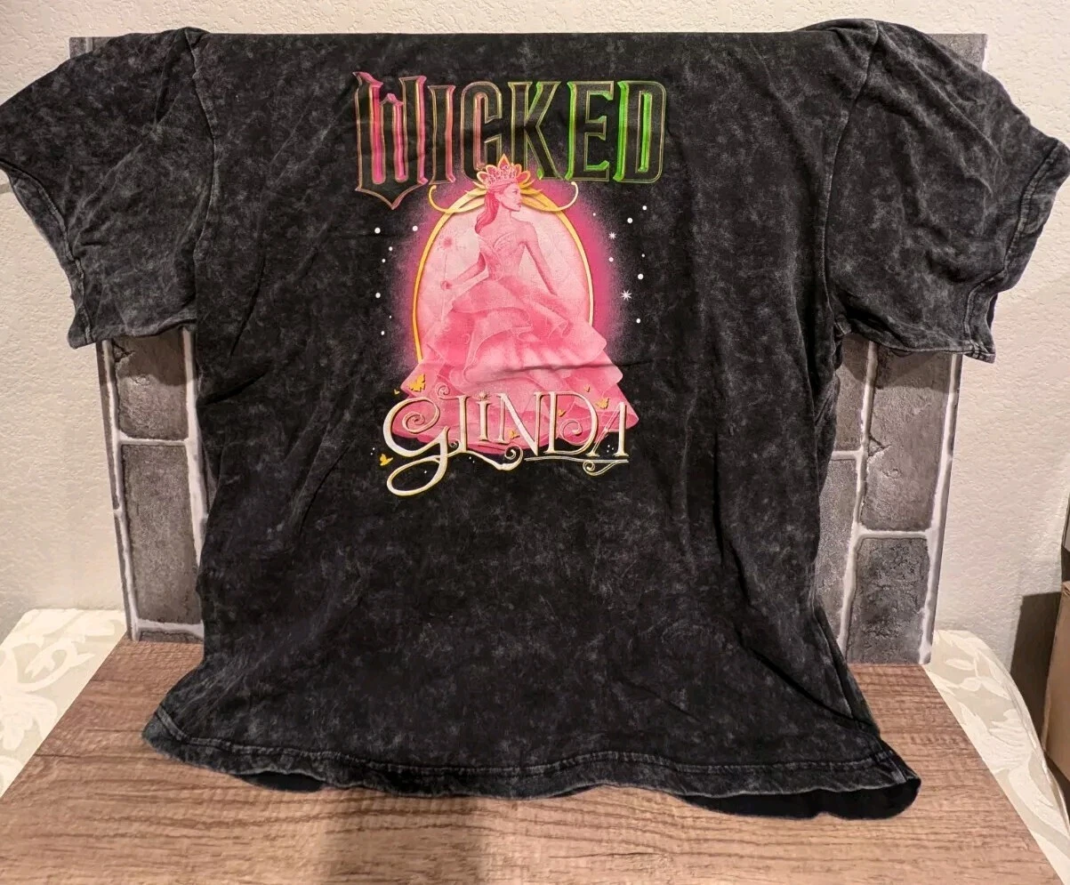 WICKED Glinda T-Shirt