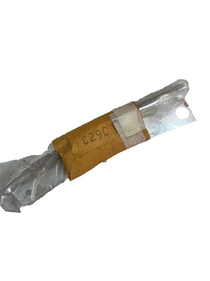 Corvair 1965 moldura de rueda cromada corta trasera derecha OEM Monza o Corsa Foto 2 de 4