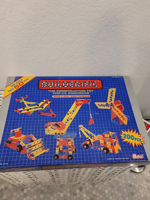 VINTAGE BUILDERIFIC CONTRUCTION SET BY REDBOX 200 PCS #24135 PRE-OWNED RARE