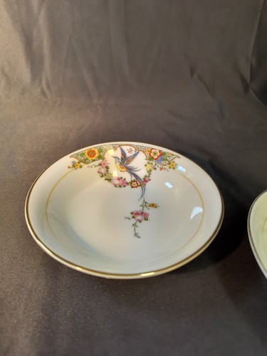 Pair of Vintage Thomas Bavaria Bird of Paradise Porcelain 5" Dipping Soup Bowls - Picture 10 of 11