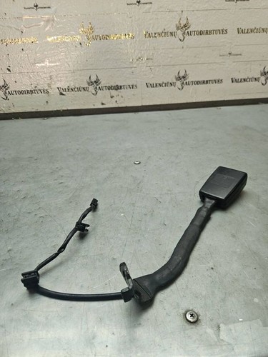 Volkswagen Touran I 2003 Gurtschloss vorne 1T1857755C VLC11182