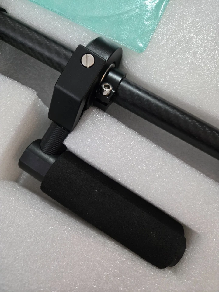 NEEWER VB-A1-V Montaje en plataforma pequeña Nivelación Cámara Batería Accesorio Montaje con estuche Foto 3 de 4