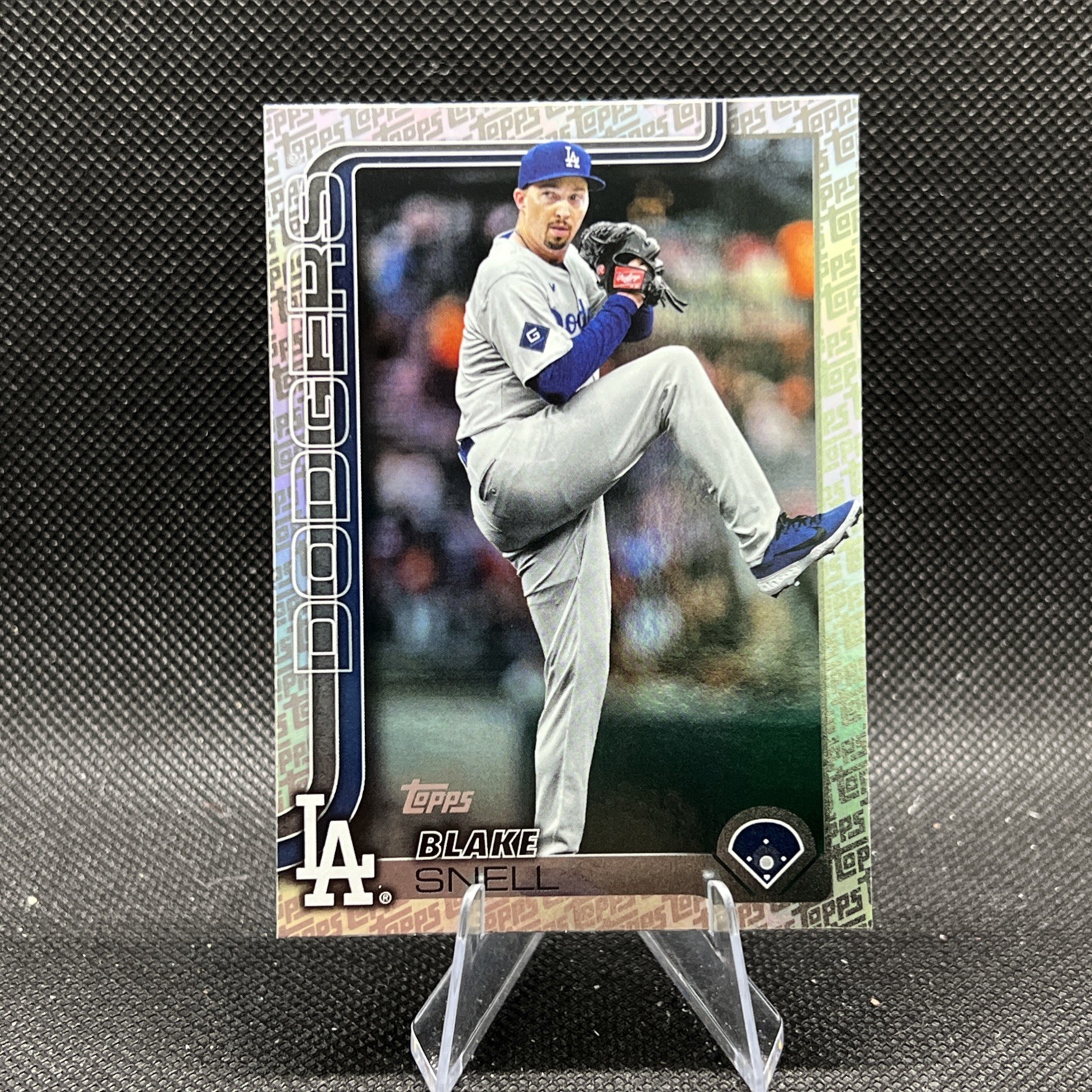 2025 Topps Series 2 Blake Snell #676 Topps Foil SP Los Angeles Dodgers