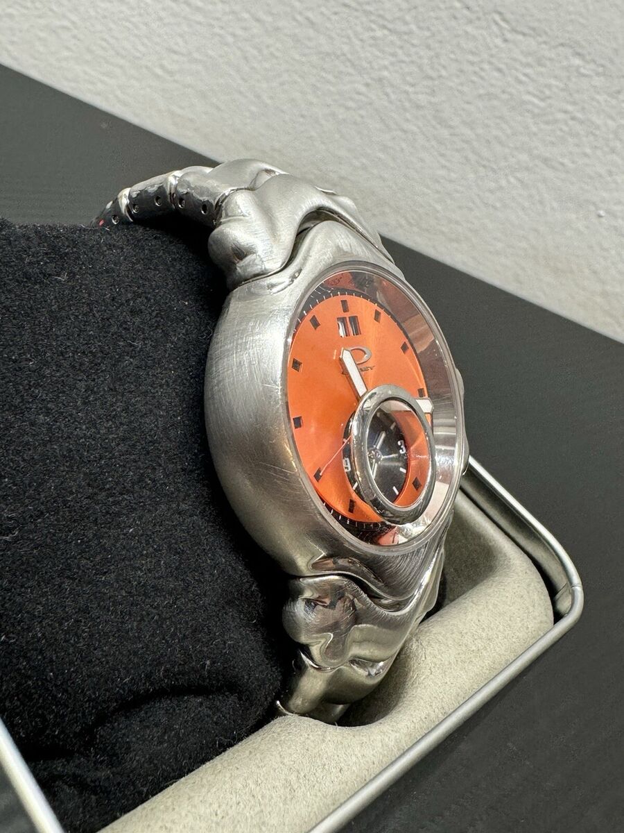 Oakley 10-163 Judge Gen 1 Copper Dial Chronograph Swiss Oakley 10-163 Judge Gen 1 Copper Dial Chronograph Swiss