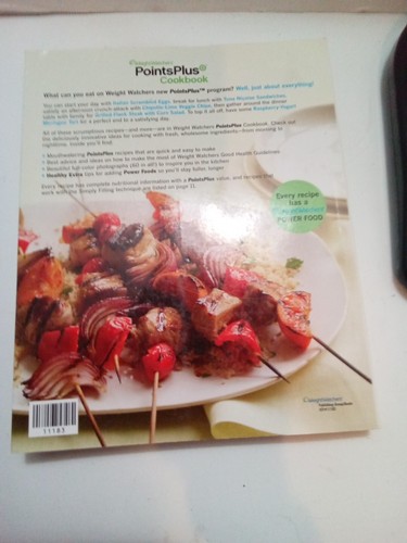 Vintage 2010 WeightWatchers PointsPlus Cookbook Recipes Cooking Cook Book - Picture 4 of 5