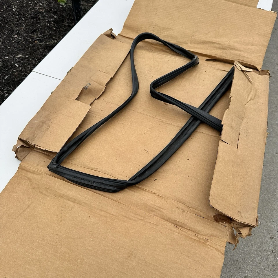 Nuevo OEM F13Z5420708A Ford 1987-1988 Tempo RT sello de puerta lateral resistente al clima Foto 4 de 4