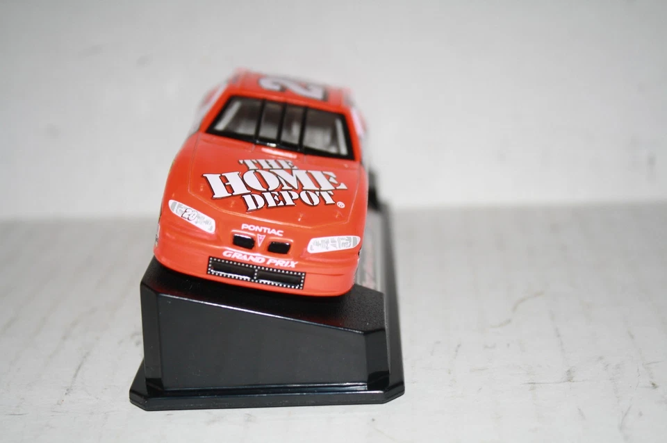 TONY STEWART'S #20 HOME DEPOT PONTIAC GRAND PRIX NASCAR CAR-1/43-NICE-1999 WINNE - Image 2 of 4