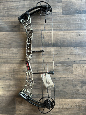 Darton Consequence 2 in Mossy Oak/Bottomland RH  26-31.5'' 60-70#  325fps!