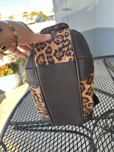 Bolso Juicy Couture Leopardo Romance - Imagen 3 de 17