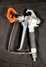 Graco SG20 A08A Airless Spray Gun With Black Tip 515 WPR 3600 PSI New Never Used