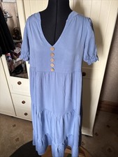 Ladies Long Dress Size M Blue Short Sleeve V Neck Tiered Button Trim NEW