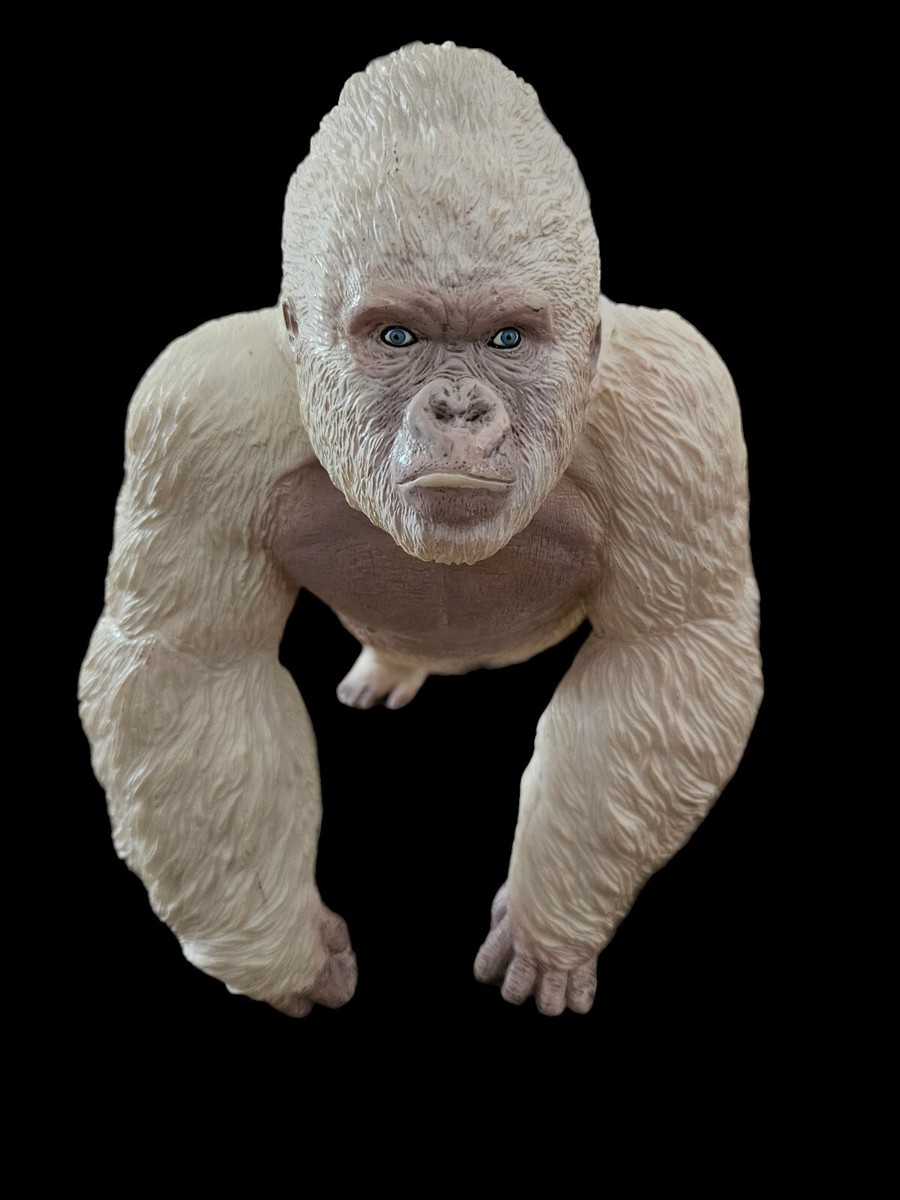 RECUR Toys Large White Mountain Gorilla King Kong Toys - Realistic