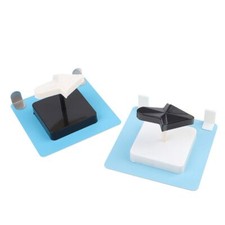 Always Pointing To The Right Magic Tricks Arrow Different in The Mirror Props