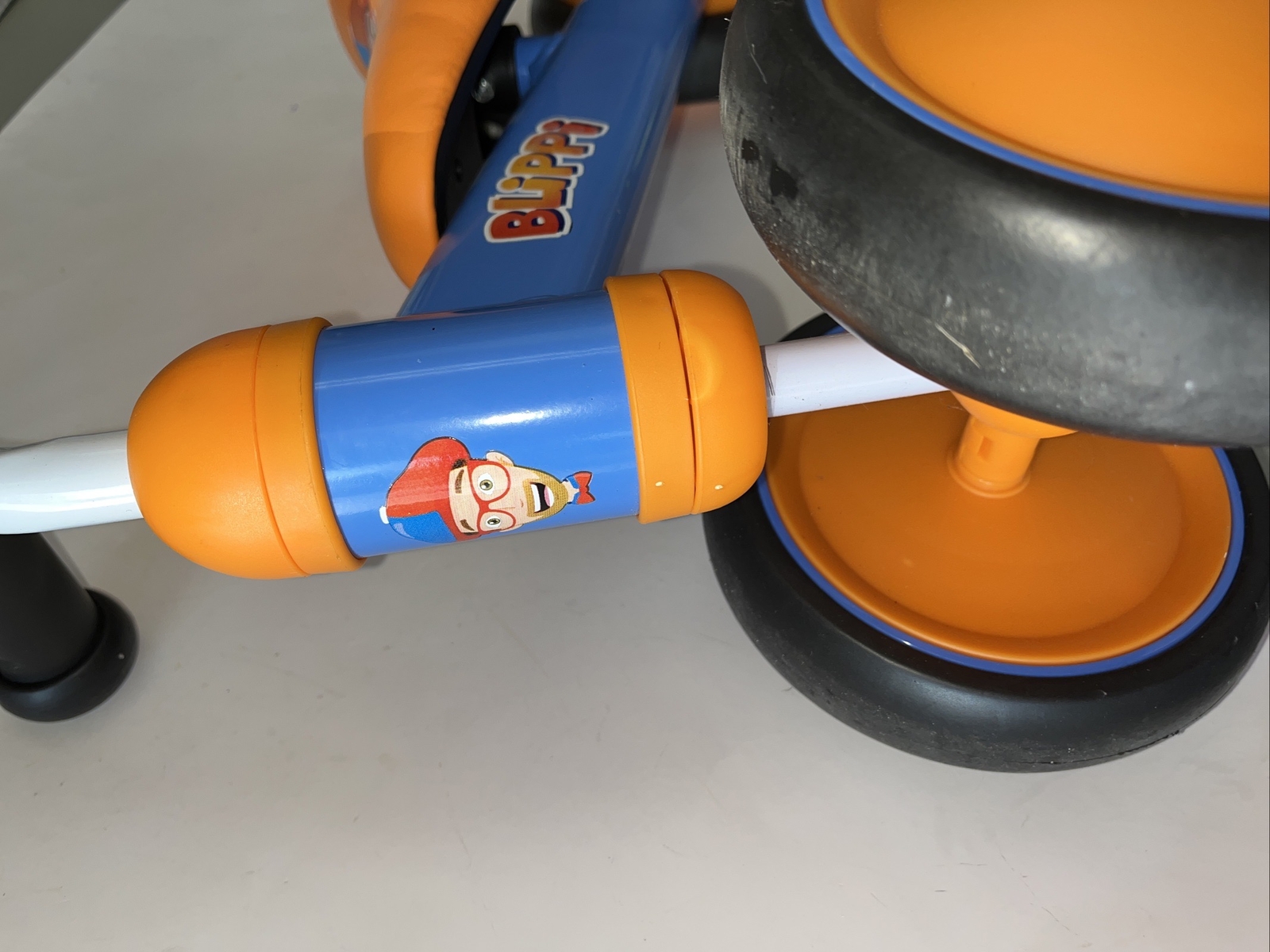 blippi balance bike