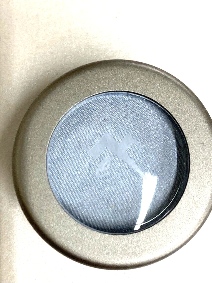 Sebastian Trucco Eye Shadow Color MAGIC 🌹🌹🌹🌹🌹🌹🌹🌹🌹🌹🌹🌹🌹🌹🌹🌹🌹🌹 - Image 3 of 3