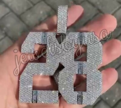 Ciondolo Uomo In Argento 925 Con Cubico Zirconia 3,25ct A Baguette - Numero Personalizzato 1977, Fatto A Mano USA
