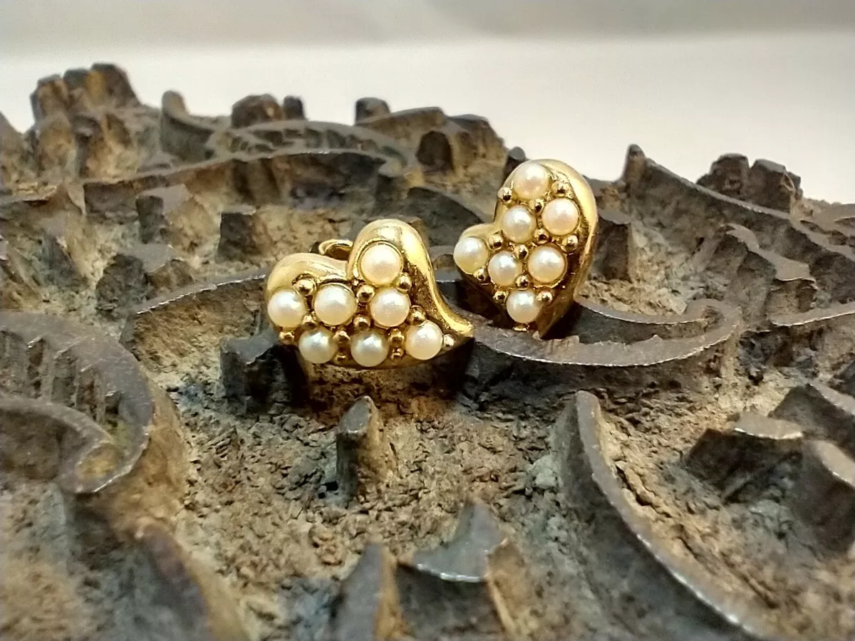 Vintage Avon Heart Shaped Gold Tone Faux Pearl Stud Earrings eBay