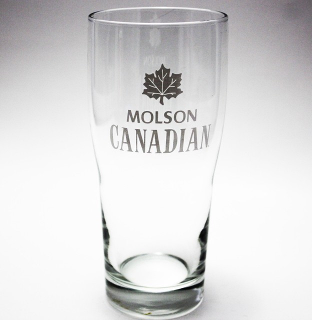 Molson Canadian Beer Tulip Pint Glass 500 ml Maple Leaf FREE FAST