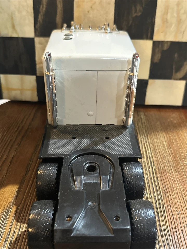 NYLINT Sound Machine PC Express SEMI TRUCK —Truck Only—NO TRAILER— - Image 3 of 4