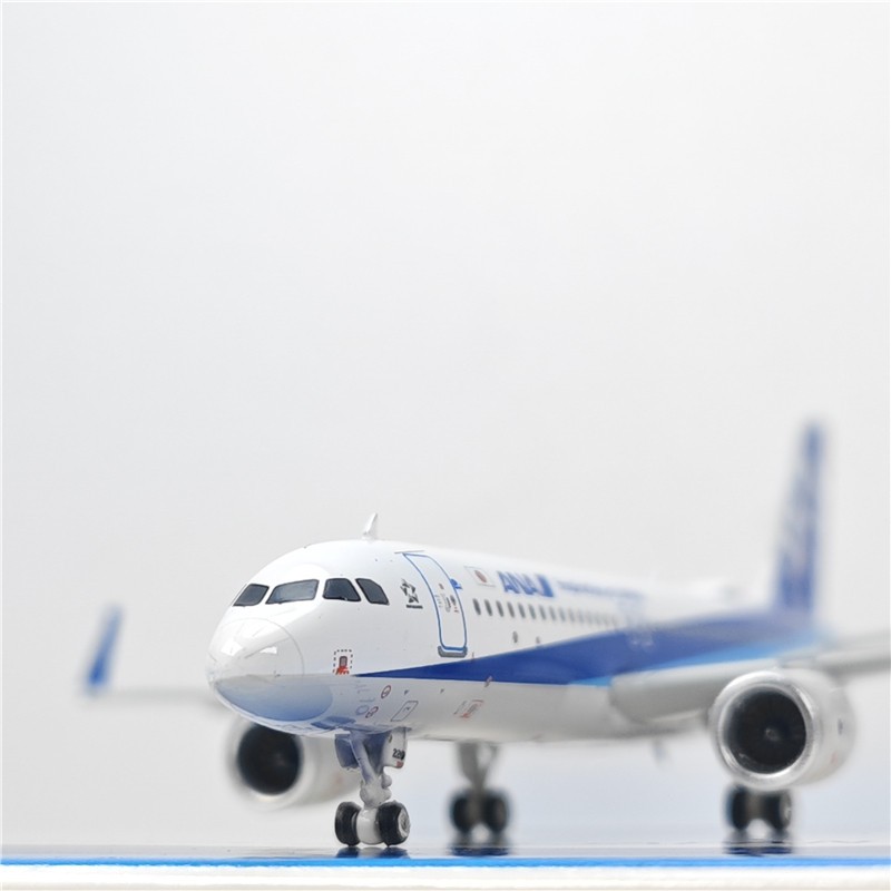 1:400 Phoenix ANA Airbus A320neo JA220A​ Airplane Diecast Aircraft