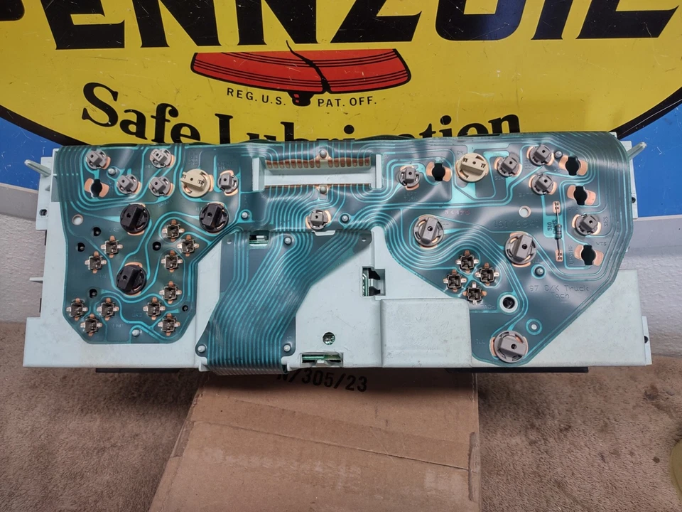 Medidores Chevy Cluster 1995-1998 buen estado Silverado Tahoe suburban GMC Sierra Foto 4 de 4