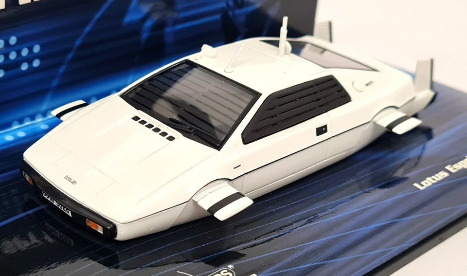 Minichamps 1/43 Lotus Esprit S1 Submarine 007 James Bond Spy Who Loved Me  - Image 3 of 4