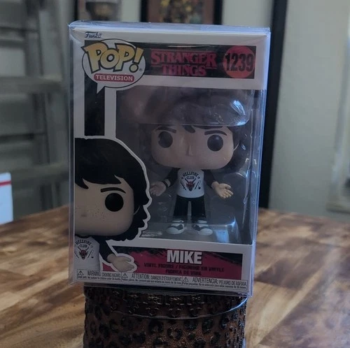 Funko Pop! Vinyl Stranger Things Mike #1239 With Protector Figure
