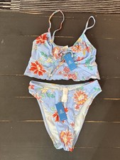 NWT Cupshe Womens Two Piece Swimsuit Size Medium Blue Floral