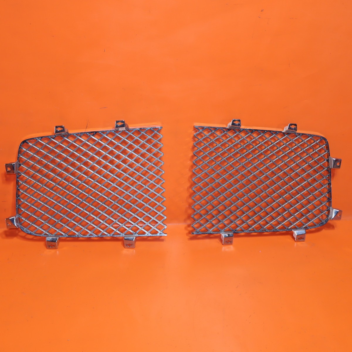 BENTLEY FLYING SPUR GRILLE LEFT RIGHT 2015 2016 2017 2018 2019 4W0853684 OEM