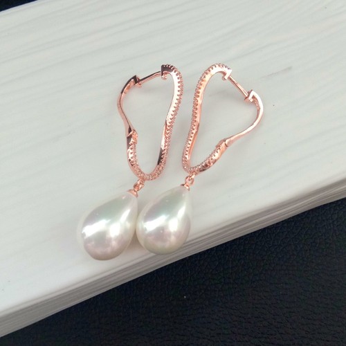 13x18mm Teardrop White Sea Shell Pearl CZ Pave stud Earrings - Picture 9 of 19