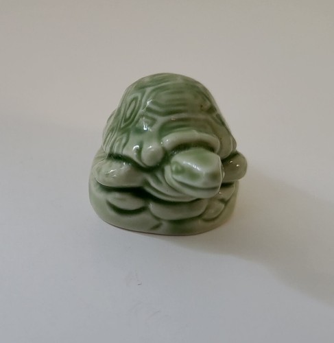 Wade Whimsies Red Rose Tea Miniature Figure England Turtle - Picture 2 of 7