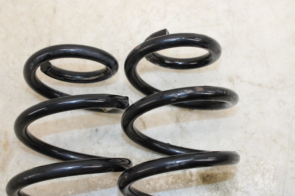 Juego de muelles helicoidales traseros Audi TT 2016-2023 8S0511115ER OEM HE46 Foto 4 de 4