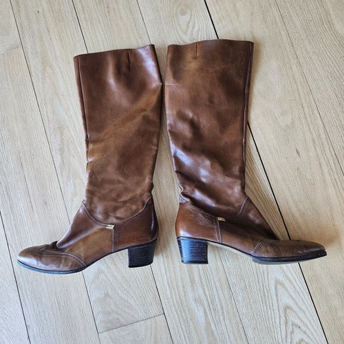 Salvatore Ferragamo CARLA women's Brown Leather Dress Boots size 7