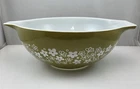 Vintage Pyrex Spring Blossom/Crazy Daisy 444  4 Qt Cinderella Mixing Bowl