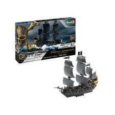 Image of Revell model kit Black Pearl, Easy Click System without glue 112 parts 05499