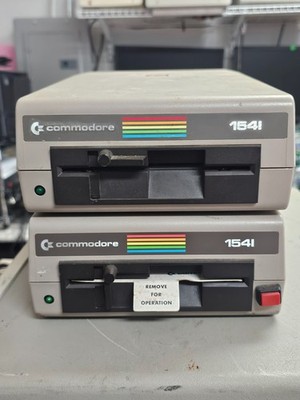 2x Clean Vintage Retro Gaming Commodore 1541 Floppy Disk Drives - POWERS ON