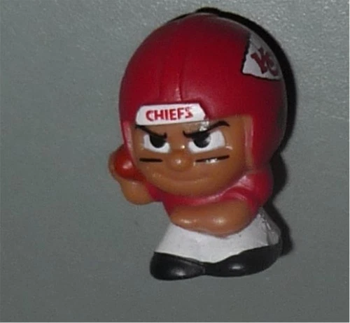 Kansas City Chiefs Quarterback Pose NFL 1" TeenyMates Figure Toy LOOSE SEE PICS