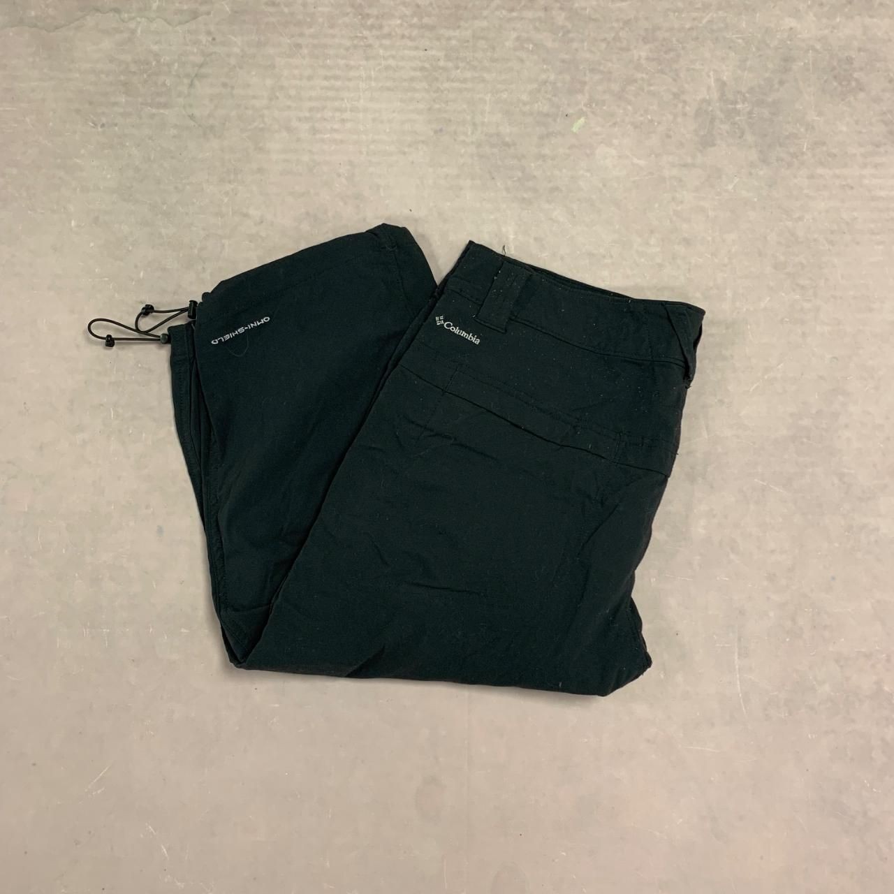 Columbia Sports Trousers Omni Shade Sports Over The Knee Pants Women's 33