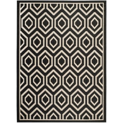 SAFAVIEH Indoor Outdoor CY6902-266 Courtyard Black / Beige Rug