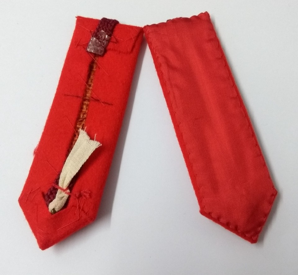 SNR Rang Scarlet Rot Melton & Maroon Zopf Detail Für Ältere eBay