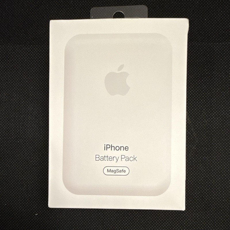 Apple MagSafe Battery Pack White Magnetic Wireless Charging MJWY3AM/A A2384