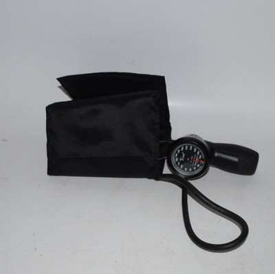 Welch Allyn Tycos Classic Hand Aneroid Sphygmomanometer   Blood Pressure Gauge